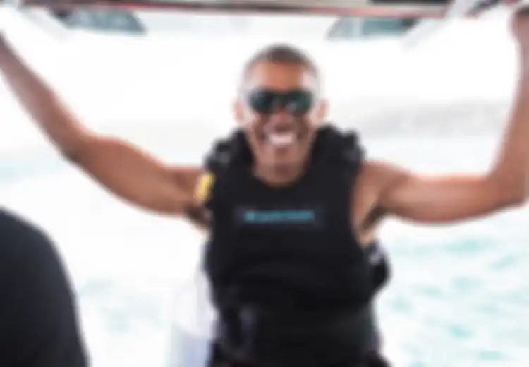 Menjadi Mantan Tak Membuat Barack Obama 'Baper-an'