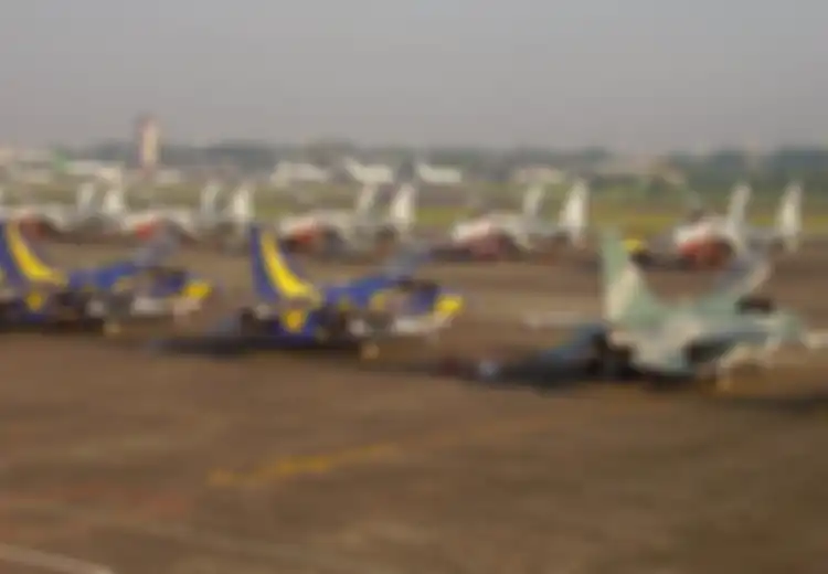 Gerak Cepat, Cermat, dan Terkendalinya Penanganan Pesawat F-16 yang Tergelincir di Pekanbaru