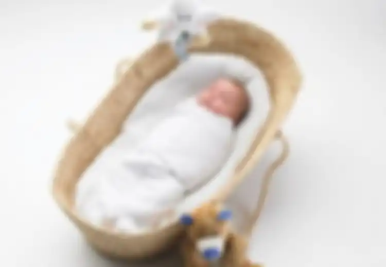 Jangan Sembarang Membedong Bayi Jika Tak Ingin Tingkatkan Risiko Sindrom Kematian Mendadak