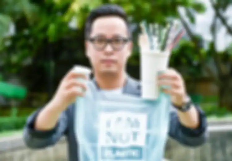 Keren! Perusahaan Startup Asal Bali Berhasil Ciptakan Kantong Plastik yang Bisa Dimakan