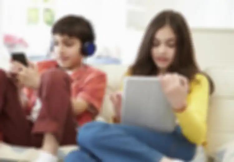 5 Dampak Negatif Penggunaan Gadget Bagi Anak