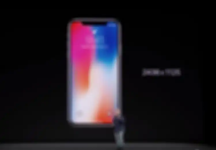 Setelah Samsung, Giliran Huawei yang Meledek iPhone X