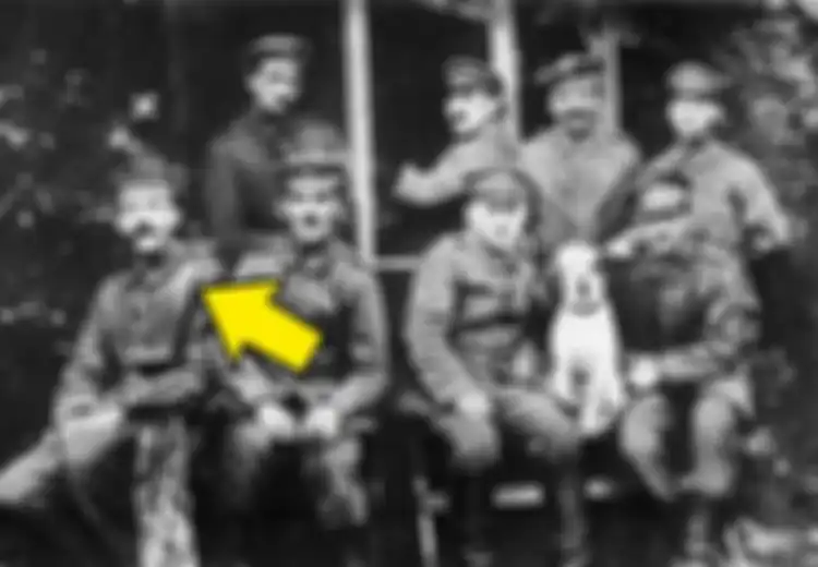 Sangat Mementingkan Propaganda, Hitler Melarang Keras Beredarnya Foto-foto Ini