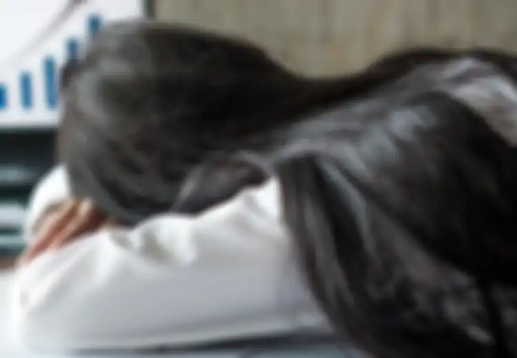 Atasi Rekan Kerja yang Malas Dengan Tips Berikut Ini!