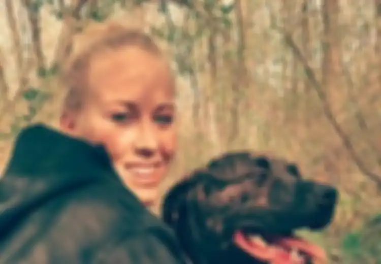 Sadis! Maksud Hati Ingin Mengajak Jalan-jalan, Wanita Ini Justru Dianiaya 2 Anjing Pitbull-nya hingga Meninggal Dunia