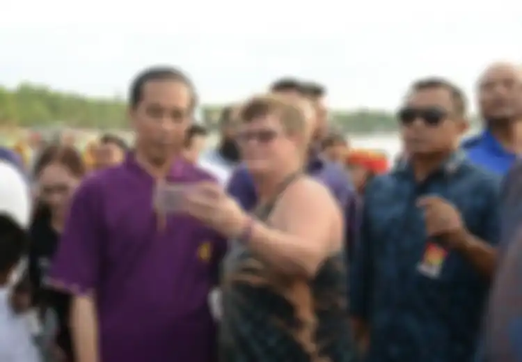 Vlog Terbaru Jokowi: ‘Bali Aman dan Ramai Sekali, Silakan Datang ke Bali’