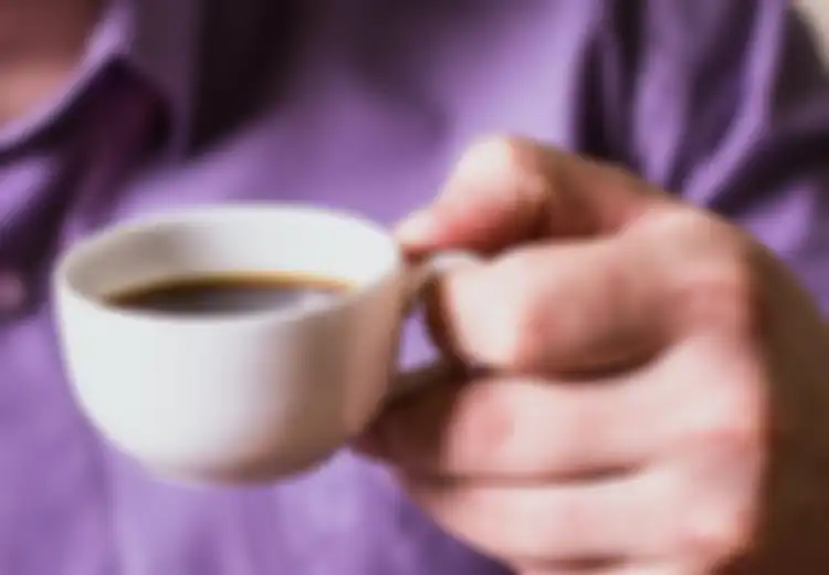 Manfaat dan Risiko Kopi: Berapa Jumlah Kafein yang Dianggap Terlalu Banyak untuk Tubuh?