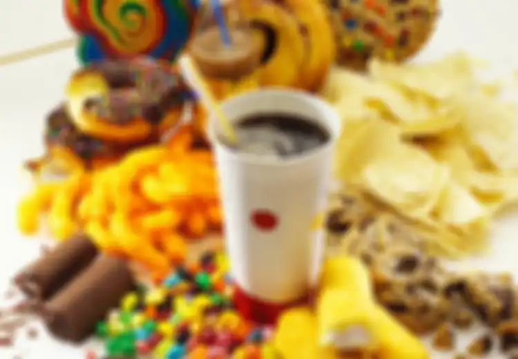 Mengonsumsi 'Junk Food' Sebabkan Kerusakan Ginjal dan Tingkatkan Risiko Diabetes
