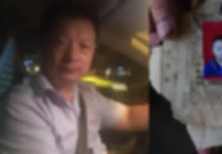 Mengharukan, Pria Ini Jadi Supir Taksi Demi Temukan Putrinya yang Hilang 24 Tahun Lalu