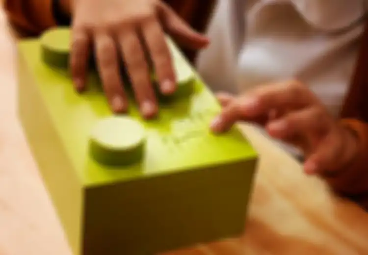 Lego Braille, Permainan Sekaligus Sarana Belajar Anak Tunanetra