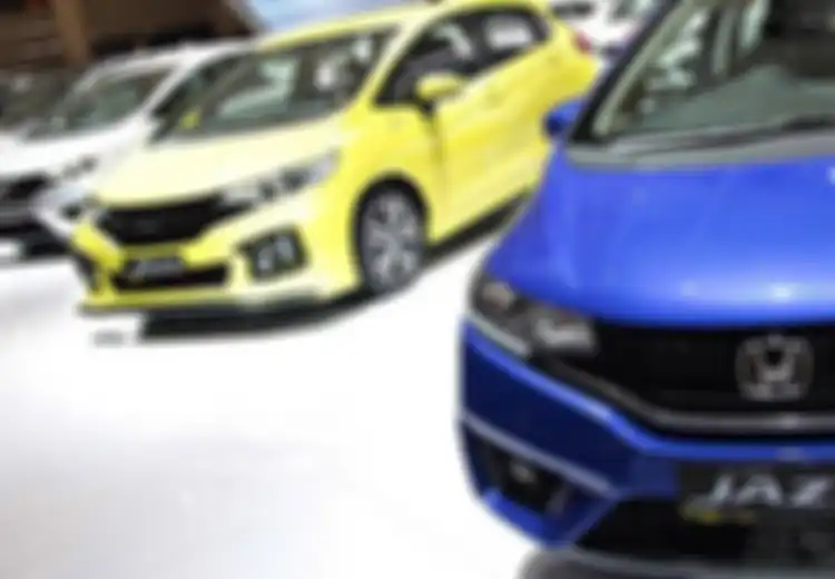 Jangan Dulu Tanda Tangan Akad Kredit Mobil Sebelum Menyimak Lima Kiat Ini