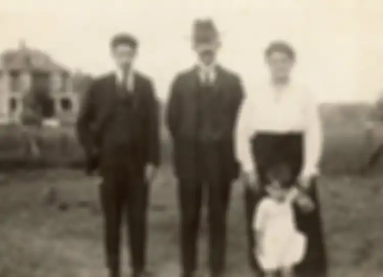 William Fuld dan anak-anaknya