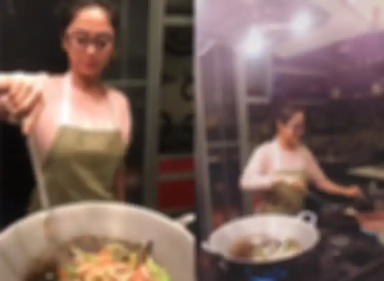 Dewi Perssik Masak