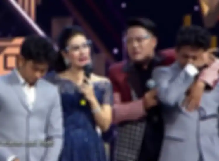Rizki DA dan Iis Dahlia