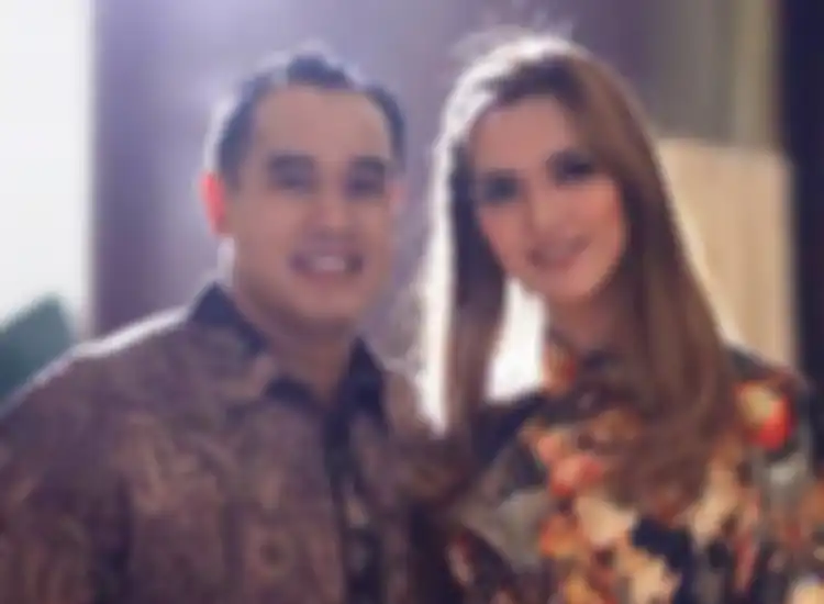 Ardi Bakrie dan Nia Ramadhani