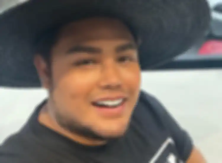Disebut Sebagai Duri dalam Pernikahan Raffi Ahmad, Ivan Gunawan Kini Malah Kepergok Bela Ayu Ting Ting Hingga Singgung Soal Janji yang Selama Ini Ditutupi 