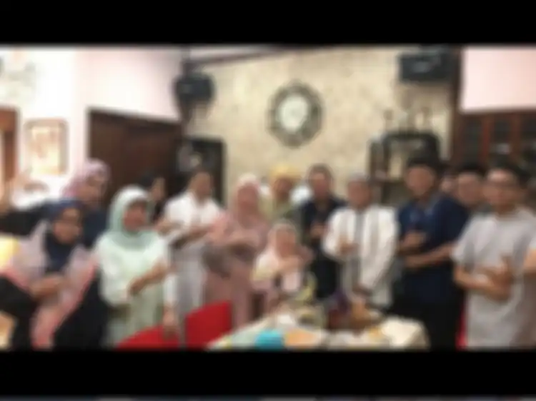 Ruang makan di kediaman Rhoma Irama dan Ricca