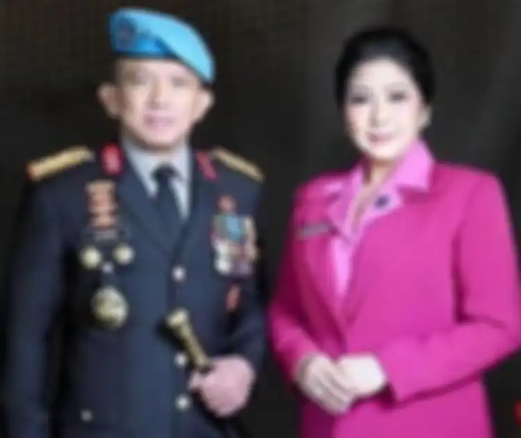 Kak Seto yang dihujat netizen satu Indonesia gegara urus anak Ferdy Sambo sampai bawa-bawa Angelina Sondakh. Foto keluarga Putri Candrawathi disorot.