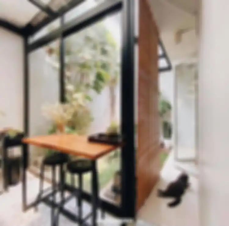 Desain dapur outdoor bikin para tamu ketagihan ikut pesta barbeque. Ini 7 foto inspirasinya. Taman sempit pun jadi.