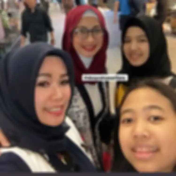 Ramah dengan para fans