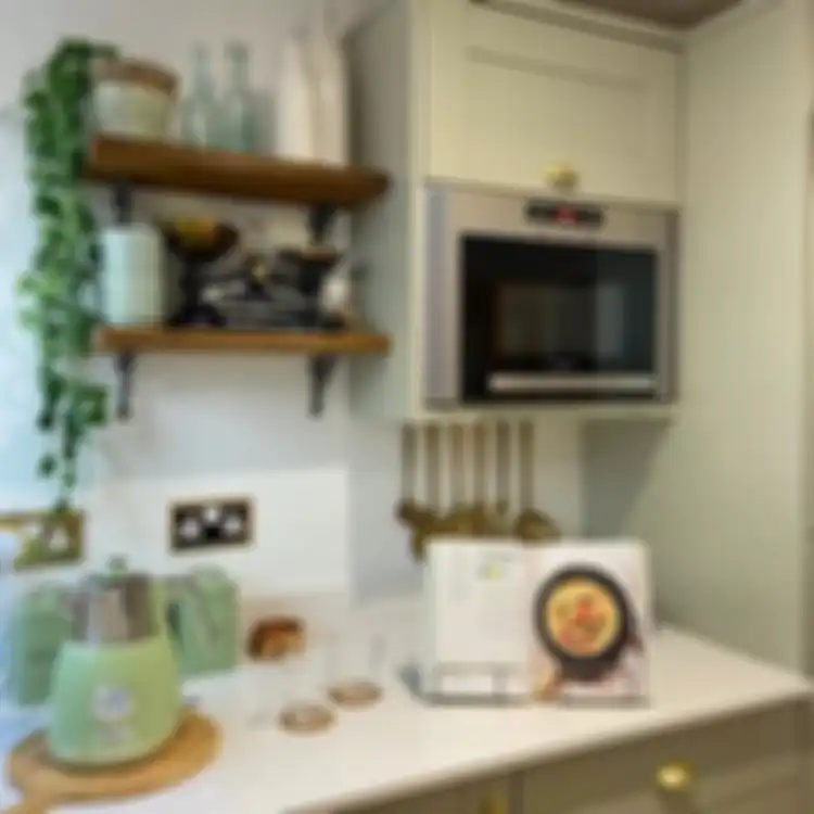 Warna sage di dapur