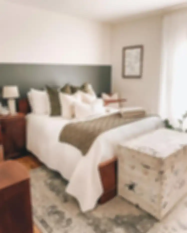 kamar warna hijau sage