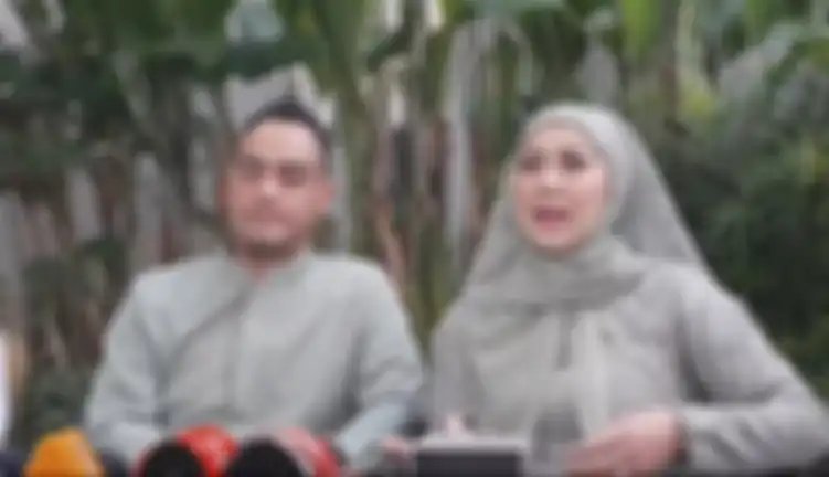 Terungkap jawaban soal perjodohan Venna Melinda dan Ferry Irawan.