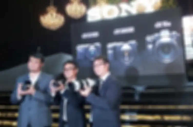 Tren Bikin Konten Video, Sony Merilis 2 Kamera Mirrorless Terbaru, Alpha 6600 dan 6100