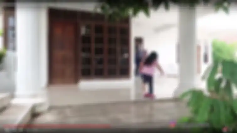 Rumah masa kecil Ria Ricis dan Oki Setiana Dewi