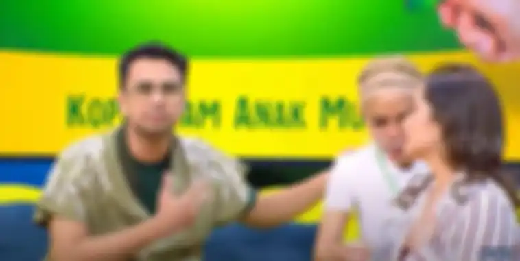 Nikita Mirzani kaget Nagita Slavina hendak duduk di lantai