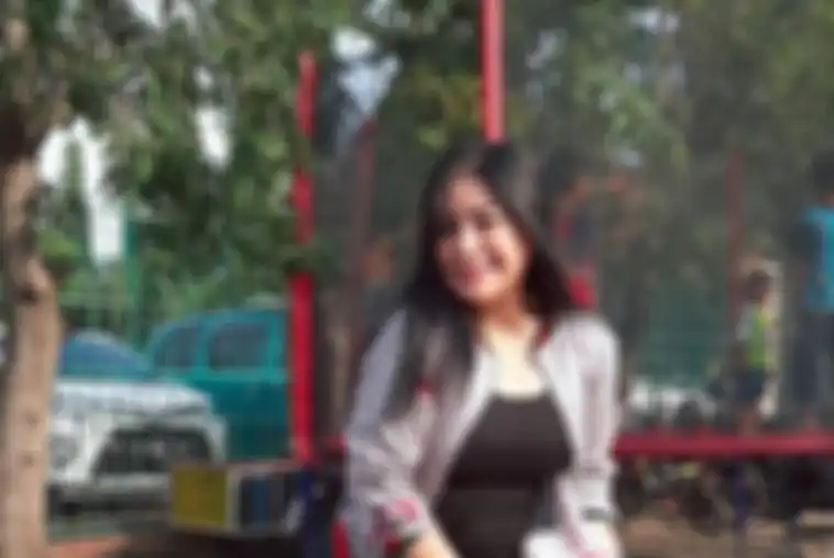Annisa Bahar 