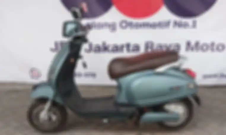 Tampak samping motor listrik murah Uwinfly T3.