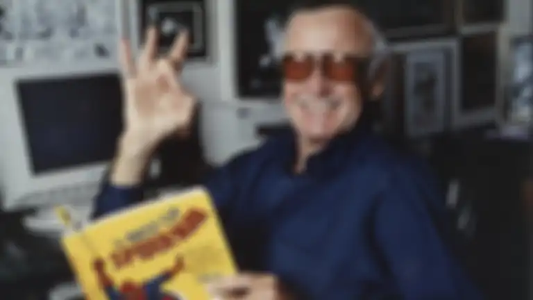 Salah satu rekomendasi film terbaik di YouTube yaitu With Great Power: The Stan Lee Story 