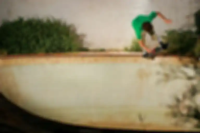 Pool skateboard