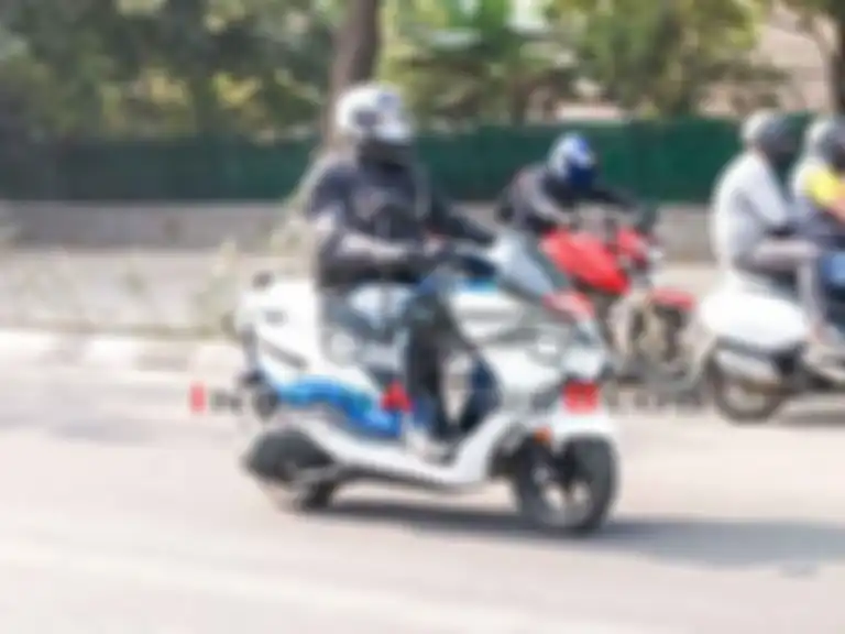 Prototipe motor listrik Suzuki e-Burgman sudah duluan diuji di India.