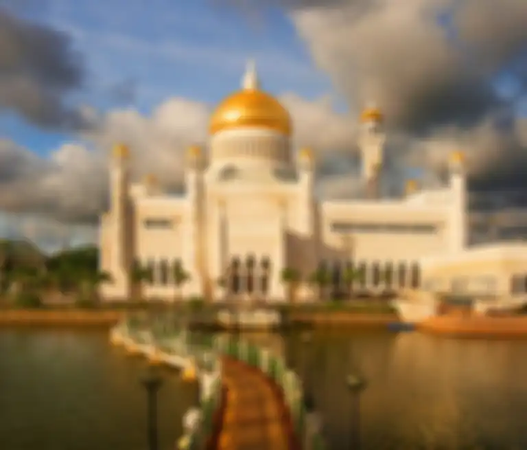 Istana Nurul Iman, tempat tinggal Pangeran Brunei yang diklaim istana terbesar di dunia.