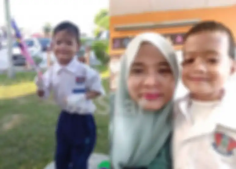 Ruziah Ismail bersama putranya, Alif.