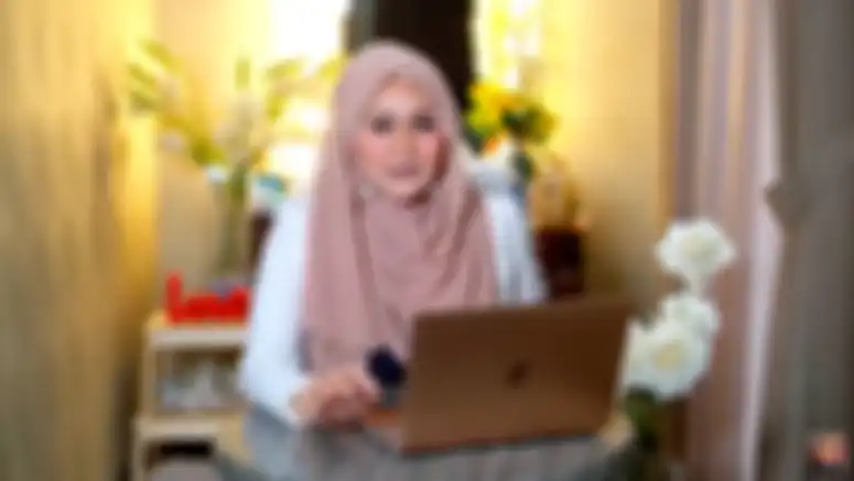 Psikolog Poppy Amalya