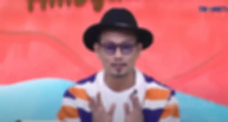 Denny Sumargo sudah minta maaf pada keluarga Ferry Irawan usai menyebarkan video permintaan Ferry di media sosial. 