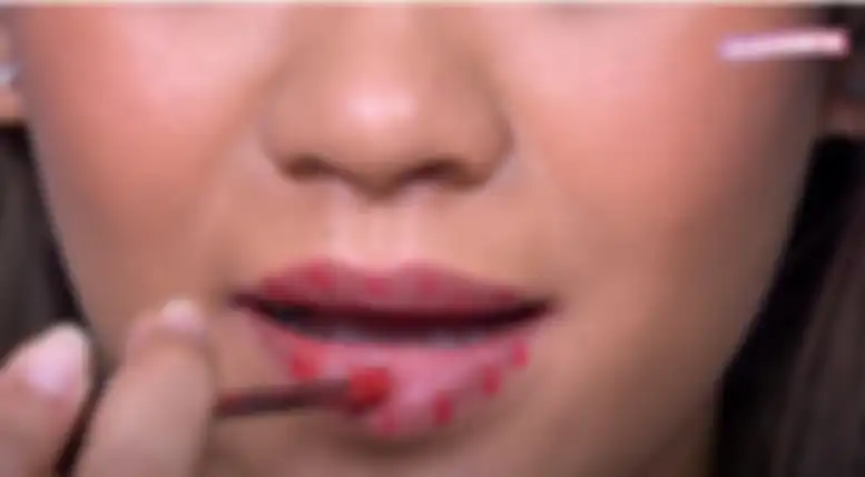 Ombre lips ala TikTok