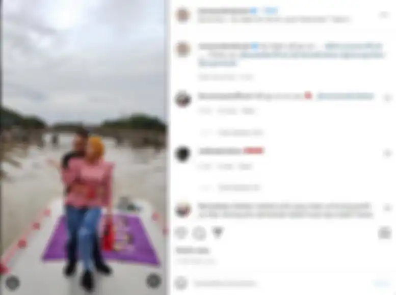 Unggahan Venna Melinda yang pamer kemesraan dengan Ferry Irawan.