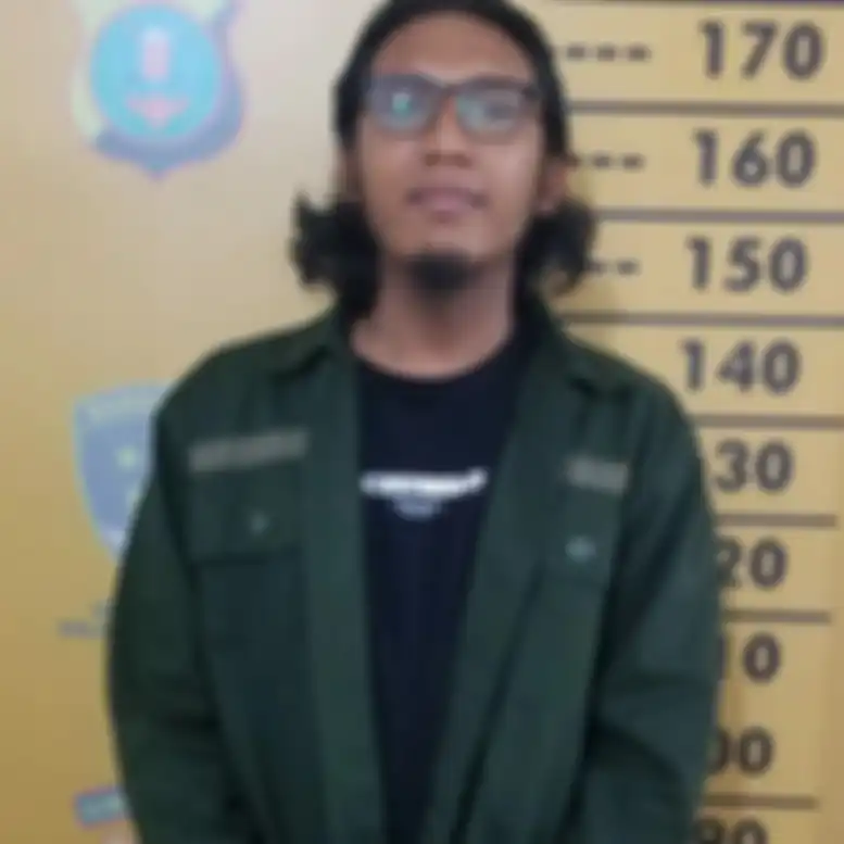 Pria berjanggut bernama Rizkan Putra nekat mengancam mematahkan leher Wali Kota Medan Bobby Nasution. Begini nasibnya sekarang.