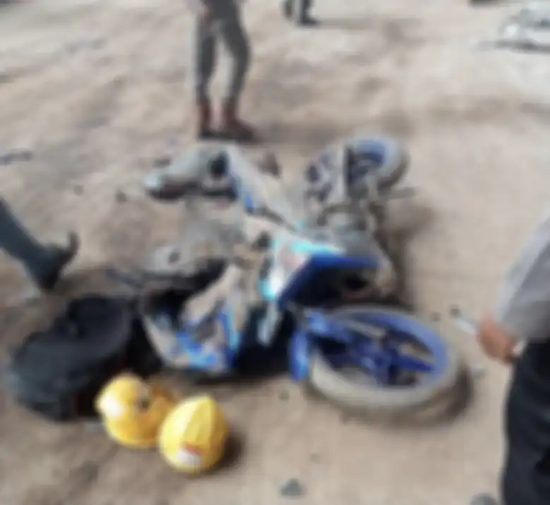 Kerugian tak hanya diderita PT GNI. Motor karyawan juga dibakar dalam bentrokan maut.