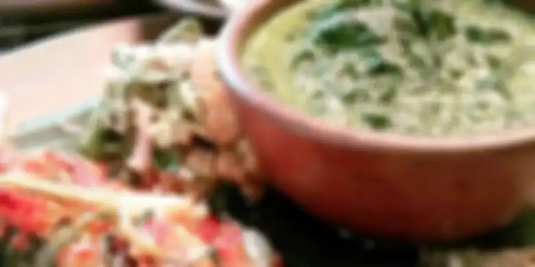Gulai daun ubi khas Medan