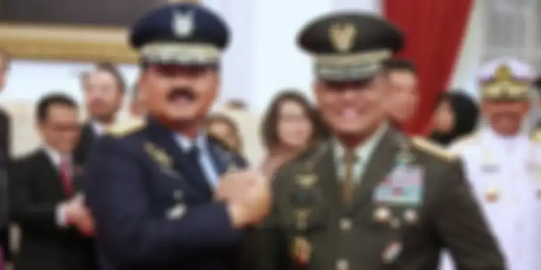 Panglima TNI Hadi Tjahjanto bersama Jenderal TNI Gatot Nurmantyo