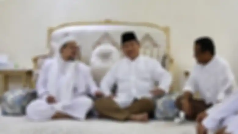 Ketua Umum Partai Gerindra Prabowo Subianto dan Habib Rizieq Shihab.