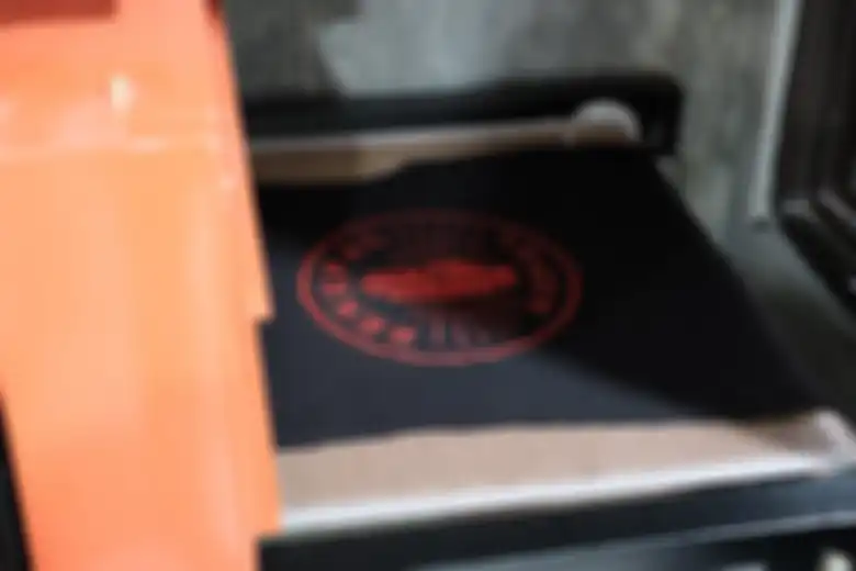 Merchandises kolaborasi dengan beberapa kustom garage yang tersebar di beberapa kota di Indonesia.