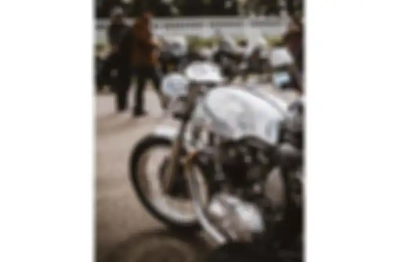 Ilustrasi motor custom. 