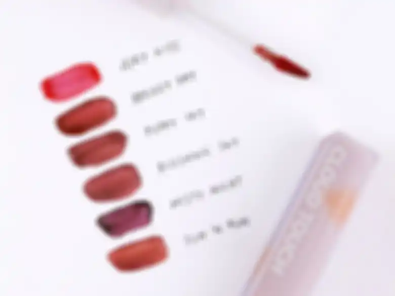 Swatch YOU Cloud Touch Fixing Tint
