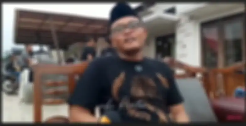 Sule saat diwawancarai awak media